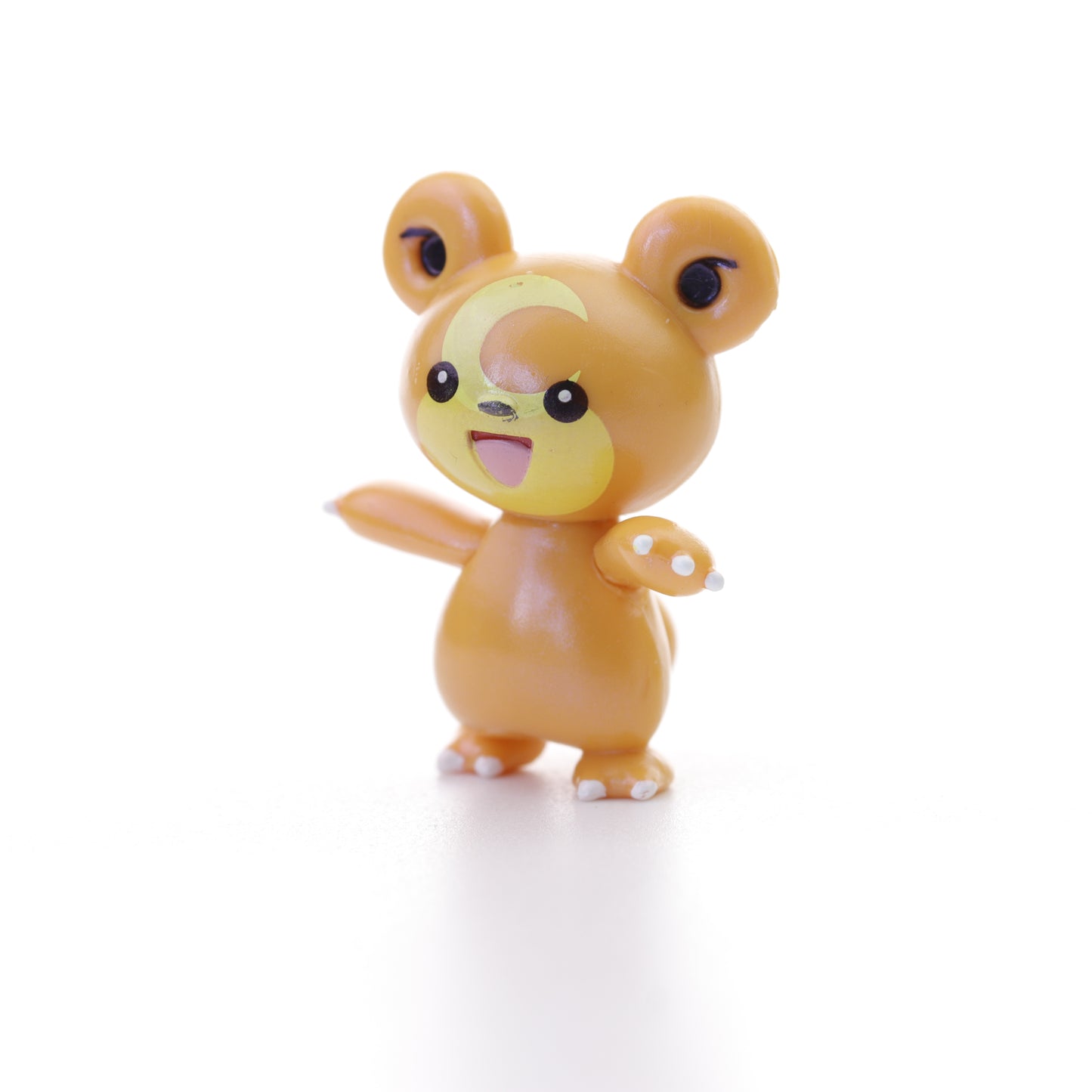 Pokemon Battle Figure - Pearly Teddiursa