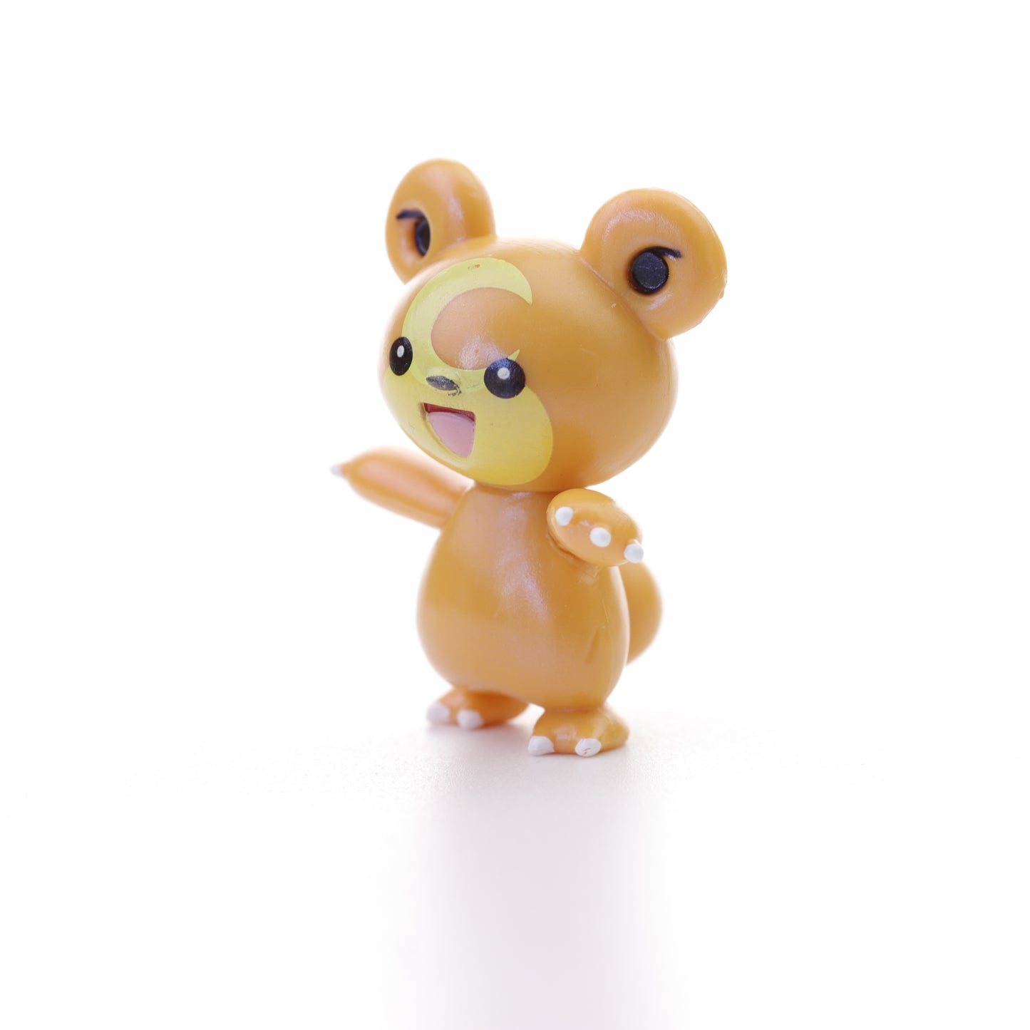 Pokemon Battle Figure - Pearly Teddiursa