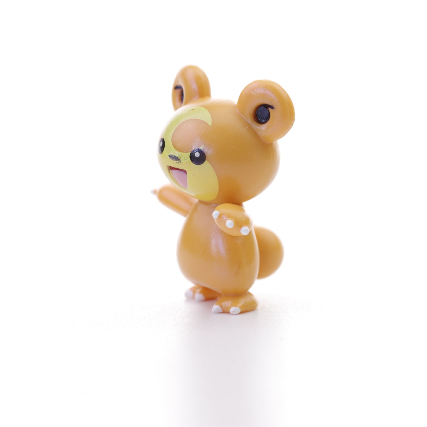 Pokemon Battle Figure - Pearly Teddiursa