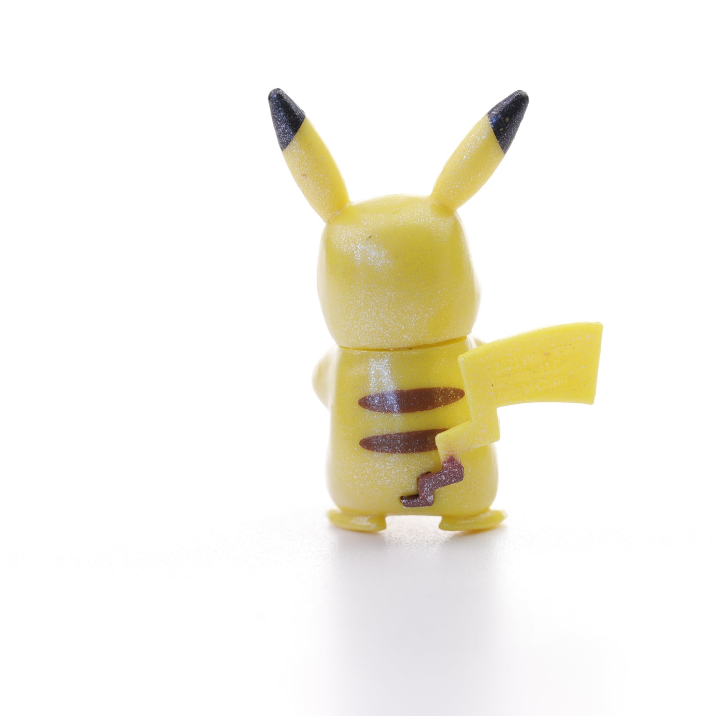 Pokemon Battle Figure - Pearly Glitter Pikachu with present