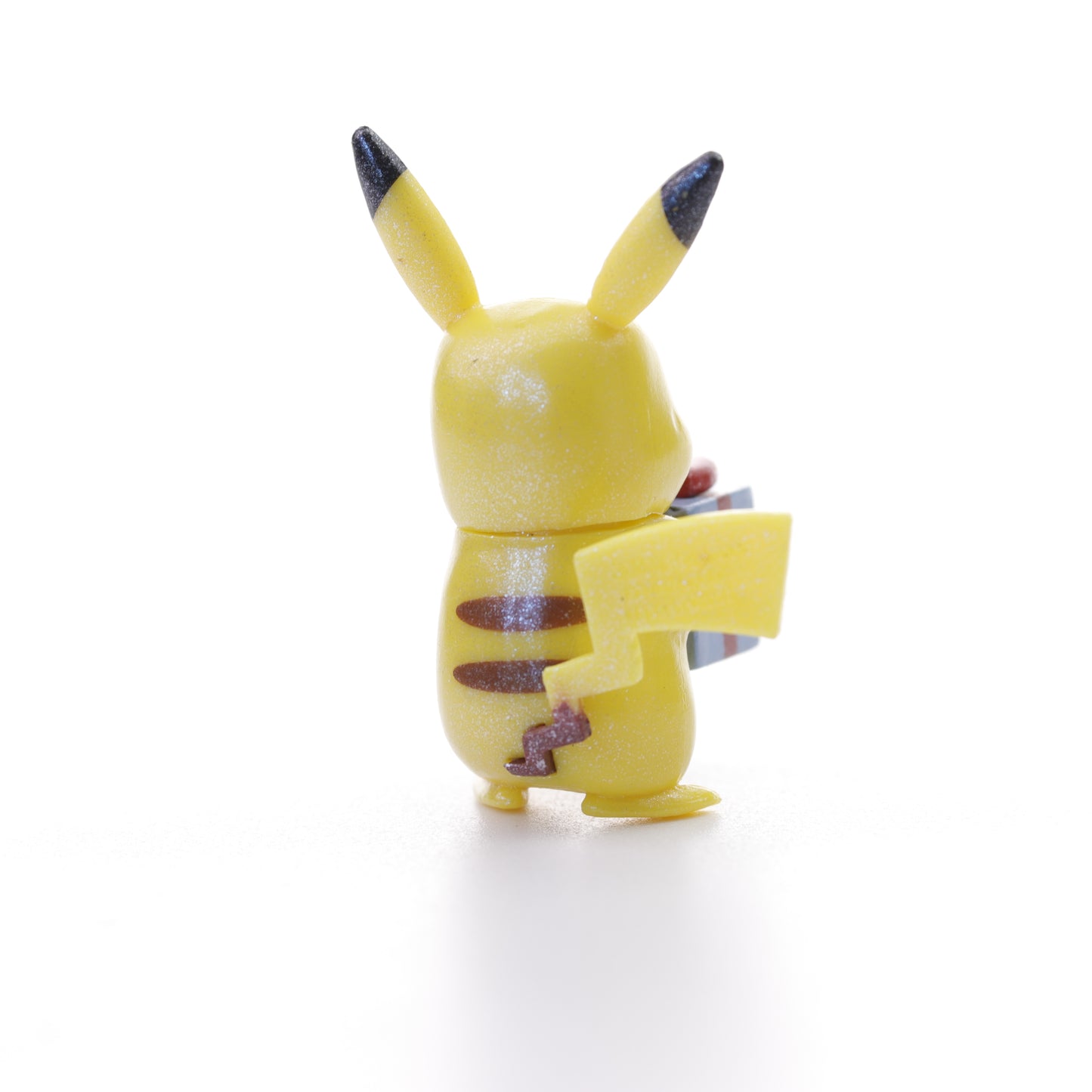 Pokemon Battle Figure - Pearly Glitter Pikachu with present