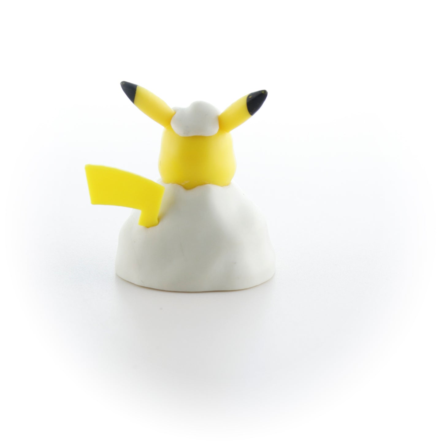 Pokemon Battle Figure - Pikachu in the Snow