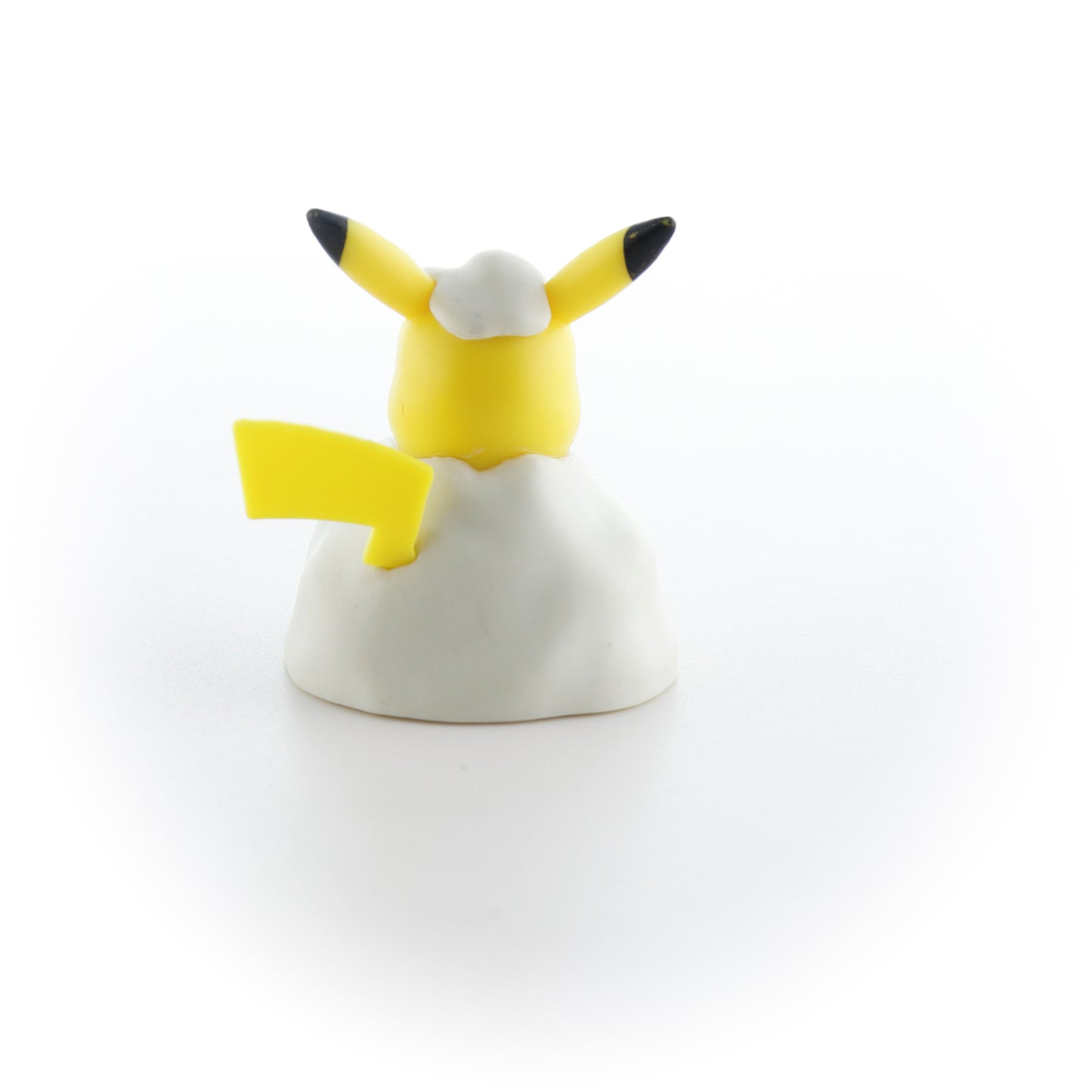 Pokemon Battle Figure - Pikachu in the Snow