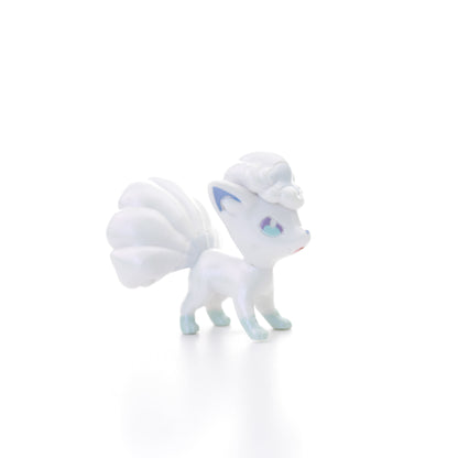Pokemon Battle Figure - Pearly Alolan Vulpix