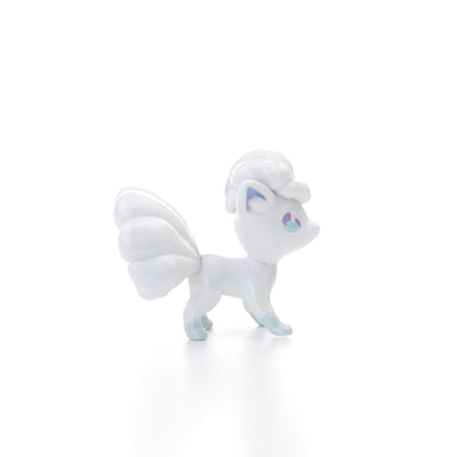 Pokemon Battle Figure - Pearly Alolan Vulpix