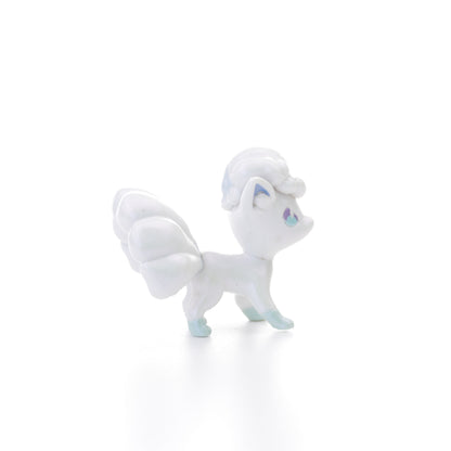 Pokemon Battle Figure - Pearly Alolan Vulpix