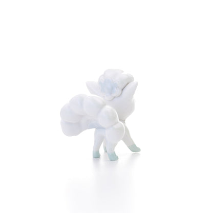 Pokemon Battle Figure - Pearly Alolan Vulpix