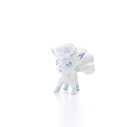 Pokemon Battle Figure - Pearly Alolan Vulpix