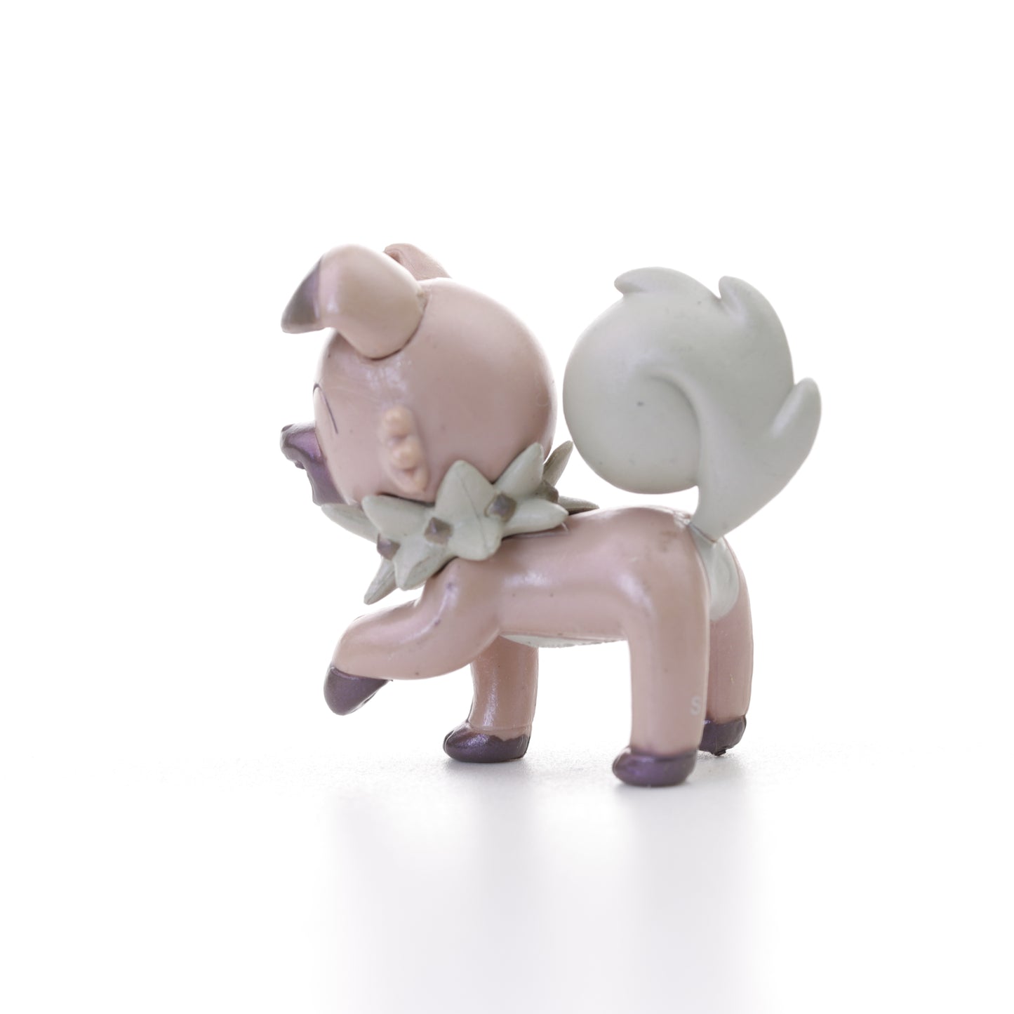 Pokemon Battle Figure - Pearly Rockruff