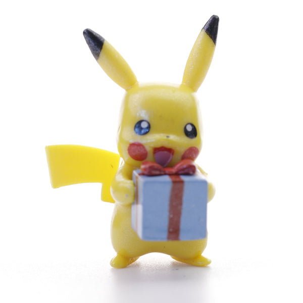 Pokemon Battle Figure - Pearly Glitter Pikachu with present